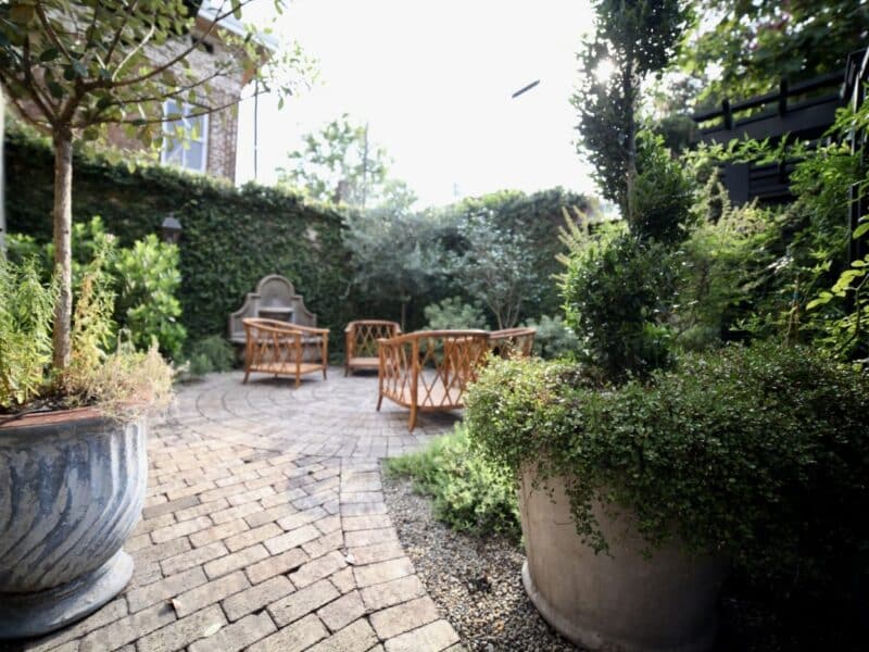 custom_paver_courtyard_patio_historic_accents_aged_pottery